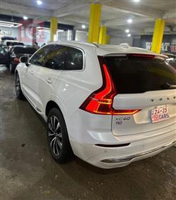 فولفو XC60